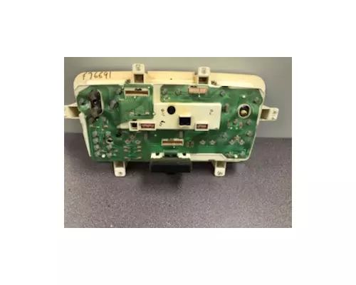 STERLING A9500 Instrument Cluster