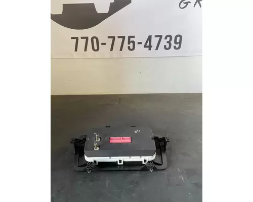STERLING A9500 Instrument Cluster