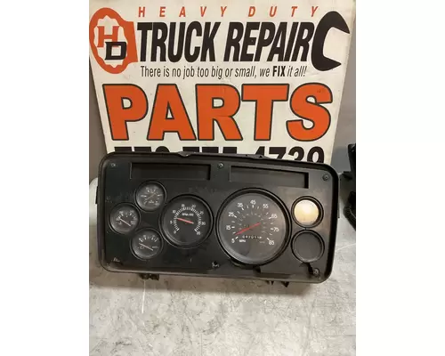 STERLING A9500 Instrument Cluster