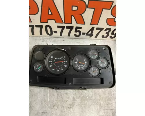 STERLING A9500 Instrument Cluster