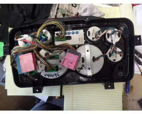 STERLING A9500 Instrument Cluster