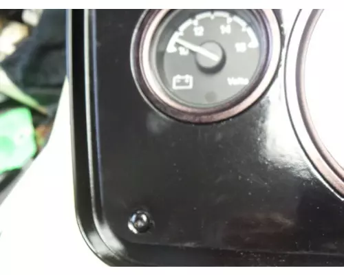 STERLING A9500 Instrument Cluster