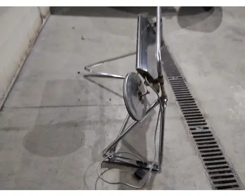 STERLING A9500 MIRROR ASSEMBLY CABDOOR