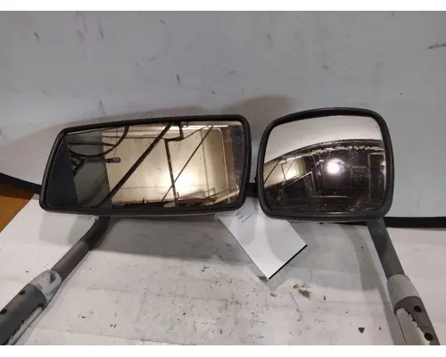 STERLING A9500 MIRROR ASSEMBLY CABDOOR