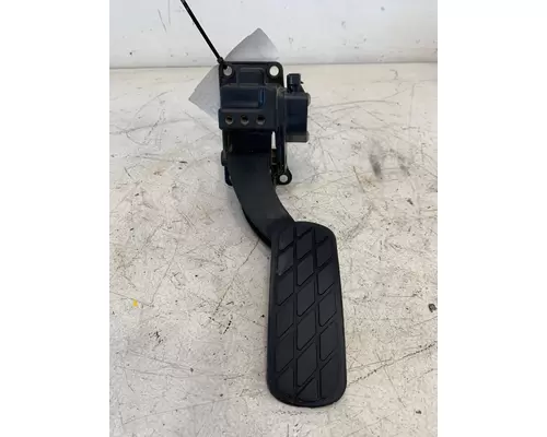 STERLING A9500 Throttle Pedal