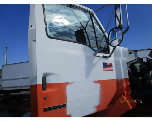 STERLING A9513 1999-2001 DOOR ASSEMBLY, FRONT