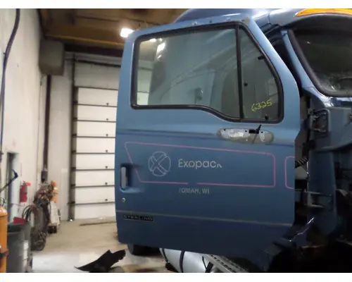 STERLING A9513 1999-2010 DOOR ASSEMBLY, FRONT