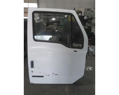 STERLING A9513 1999-2010 DOOR ASSEMBLY, FRONT