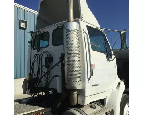 STERLING A9513 Cab Assembly
