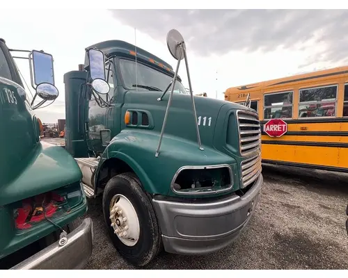 STERLING A9513 Complete Vehicle