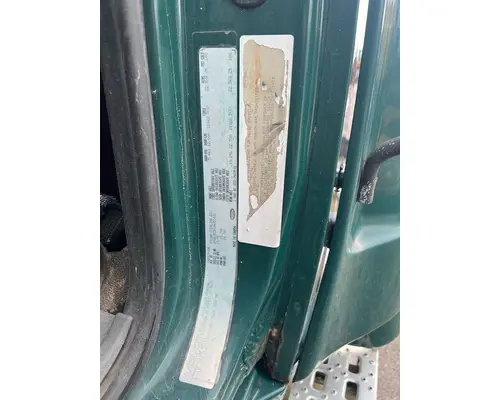 STERLING A9513 Complete Vehicle