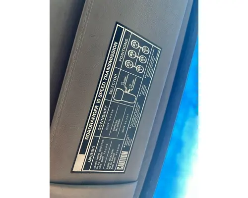 STERLING A9513 Complete Vehicle