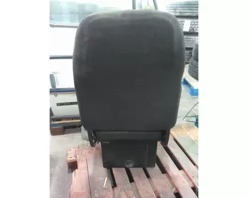 STERLING A9513 SEAT, FRONT