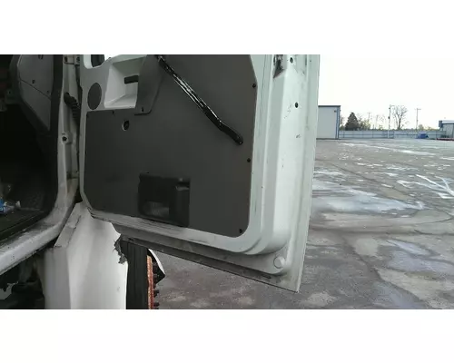 STERLING ACTERRA 2001-2007 DOOR ASSEMBLY, FRONT