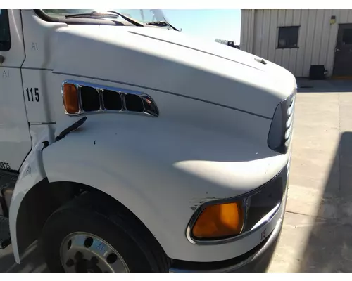 STERLING ACTERRA 5500 2001-2010 HOOD