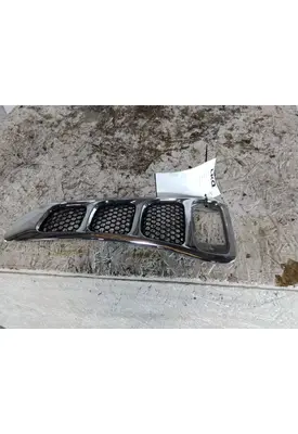 STERLING ACTERRA 5500 AIR INTAKE LOUVER/COVER