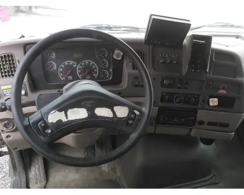 STERLING ACTERRA 5500 CAB