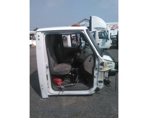 STERLING ACTERRA 5500 CAB