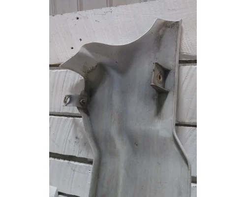 STERLING ACTERRA 5500 COWL