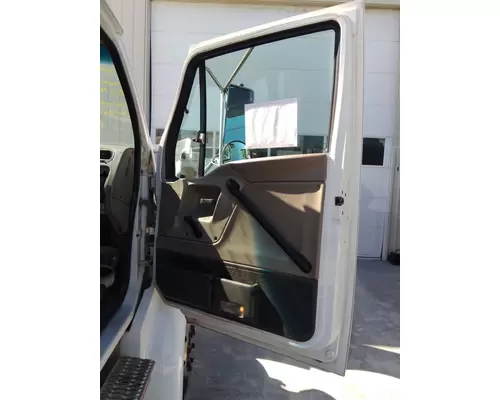 STERLING ACTERRA 5500 DOOR ASSEMBLY, FRONT