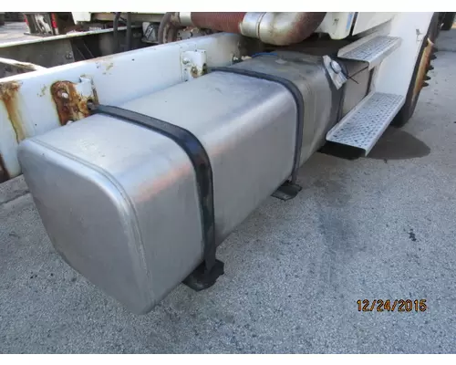 STERLING ACTERRA 5500 FUEL TANK