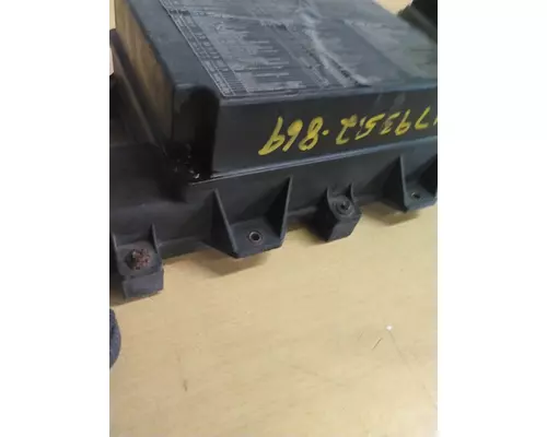 STERLING ACTERRA 5500 FUSE BOX