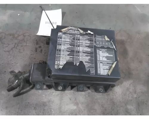 STERLING ACTERRA 5500 FUSE BOX