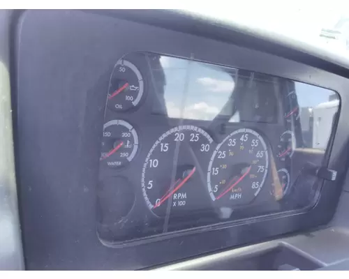 STERLING ACTERRA 5500 GAUGE CLUSTER