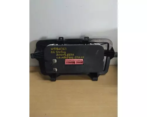 STERLING ACTERRA 5500 GAUGE CLUSTER
