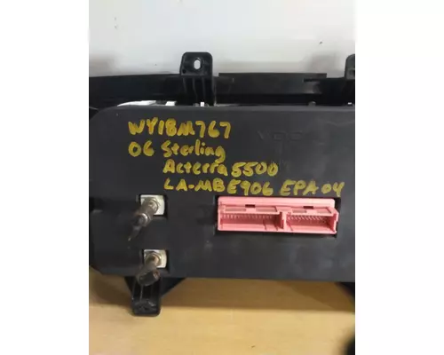 STERLING ACTERRA 5500 GAUGE CLUSTER