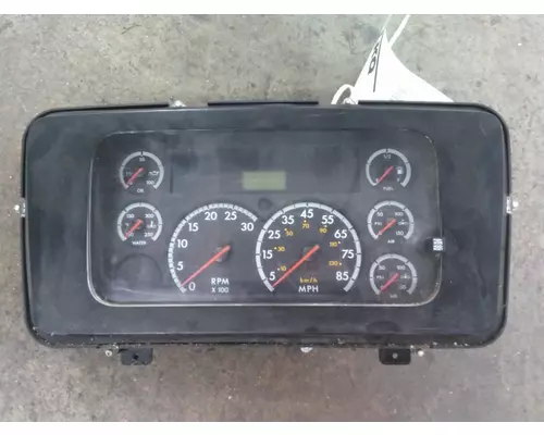 STERLING ACTERRA 5500 GAUGE CLUSTER