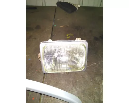 STERLING ACTERRA 5500 HEADLAMP ASSEMBLY
