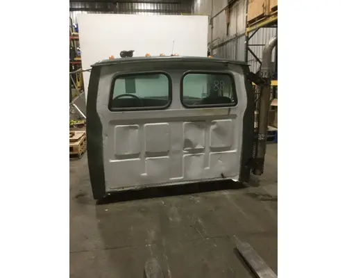 STERLING ACTERRA Cab