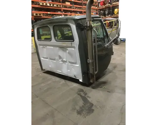 STERLING ACTERRA Cab