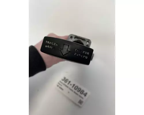 STERLING AT9500 Brake Proportioning Valve