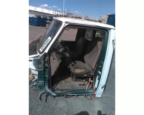 STERLING AT9500 CAB