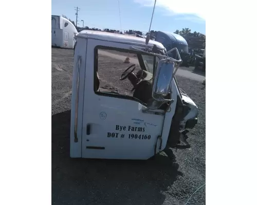 STERLING AT9500 CAB