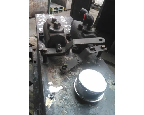 STERLING AT9500 HYDRAULIC TANK