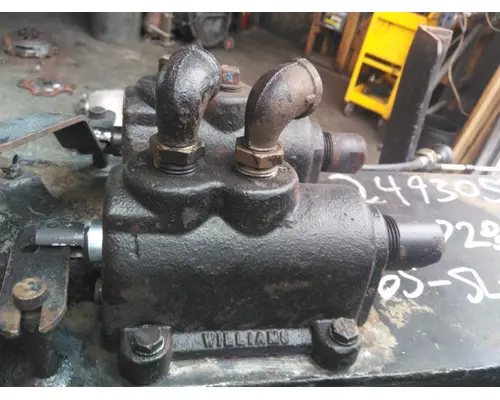 STERLING AT9500 HYDRAULIC TANK