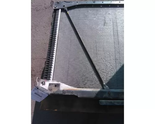 STERLING AT9500 RADIATOR ASSEMBLY