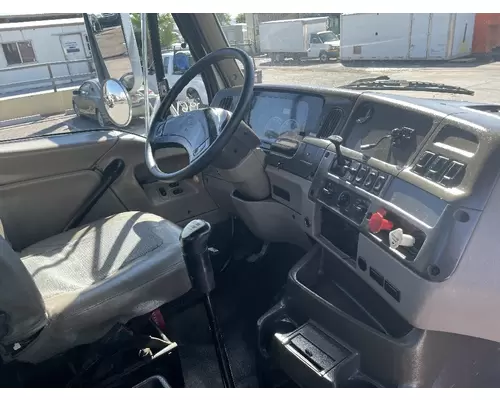 STERLING AT9500 Vehicle For Sale