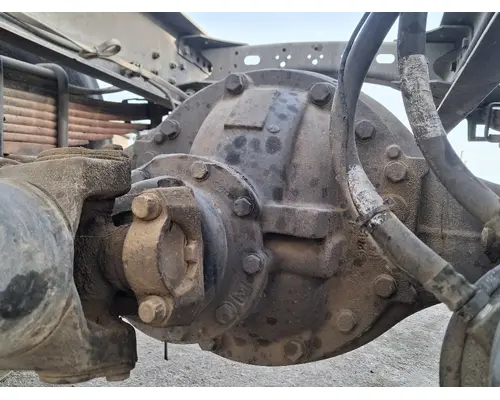 STERLING Corporate Spring Cutoff Single Axle