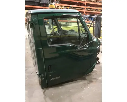 STERLING L7500 SERIES Cab