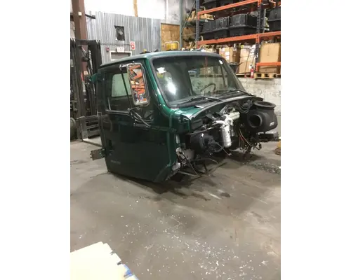 STERLING L7500 SERIES Cab