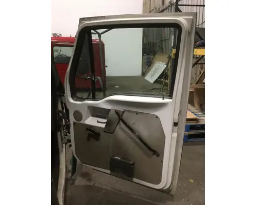 STERLING L7500 SERIES Cab