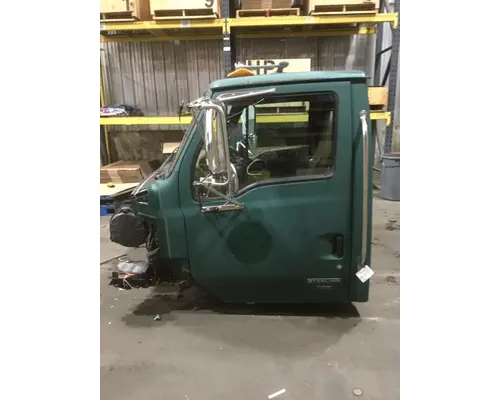 STERLING L7500 SERIES Cab