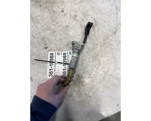 STERLING L7500 Brake Proportioning Valve