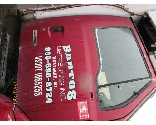 STERLING L7500 Door Assembly, Front