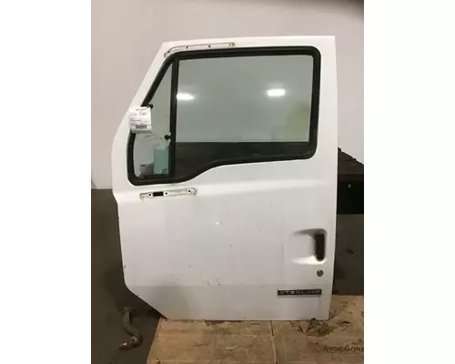 STERLING L7500 Door Assembly