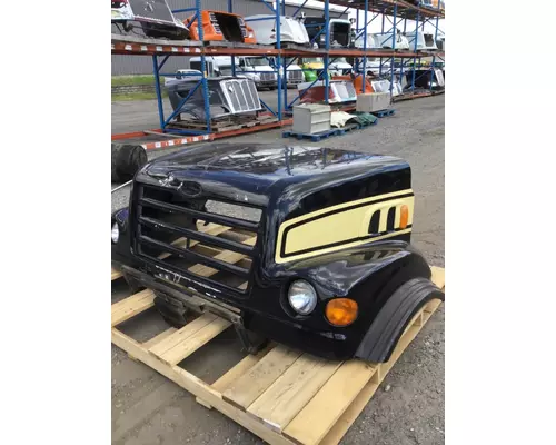 STERLING L7500 Hood